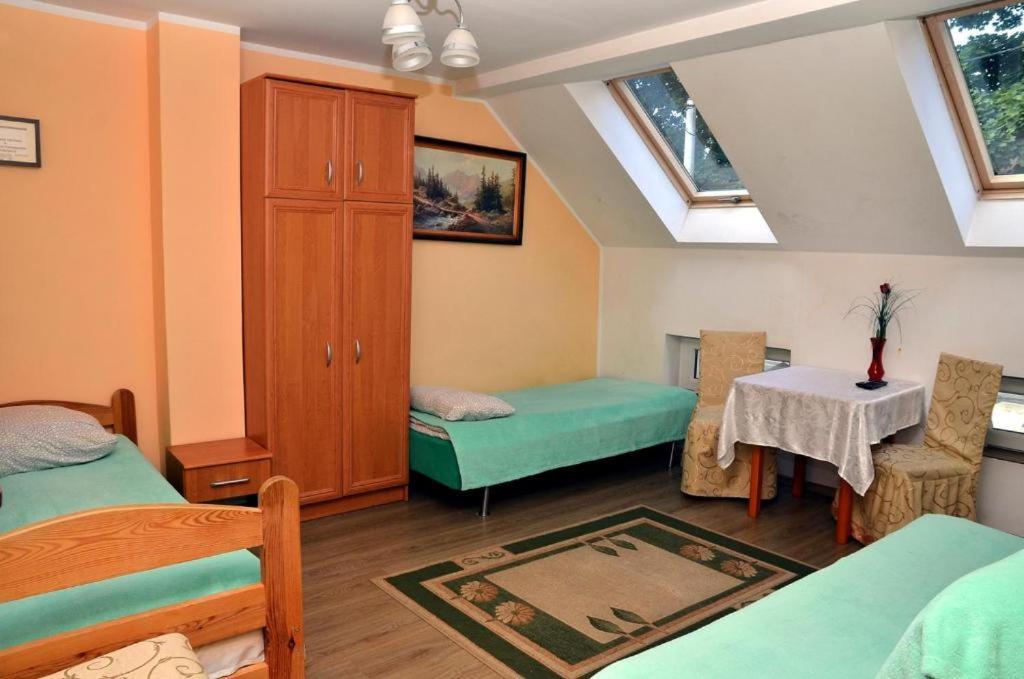 Gosciniec Zapiecek Hotell Stronie Śląskie Exteriör bild