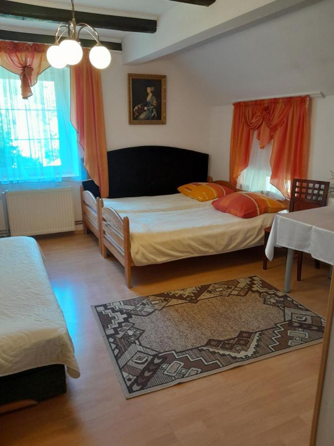 Gosciniec Zapiecek Hotell Stronie Śląskie Exteriör bild